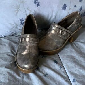 Born (Börn) platform shoes - metallic finish Size 8